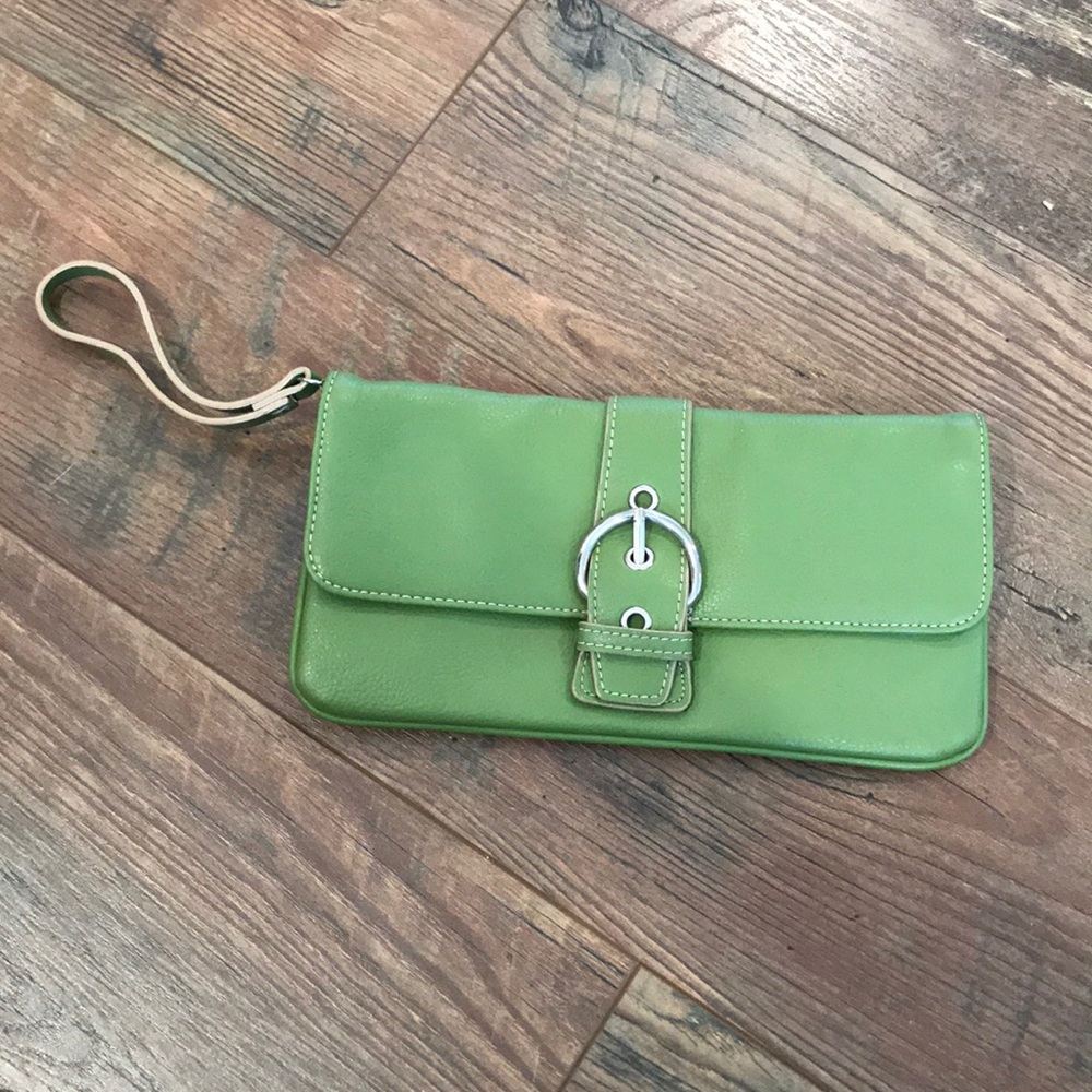 NY&Co clutch